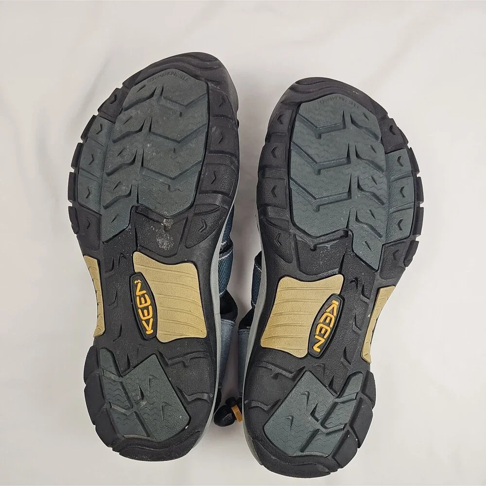 KEEN Newport H2 Men 9.5 Gray Yellow Water Hiking Sandals 1008399